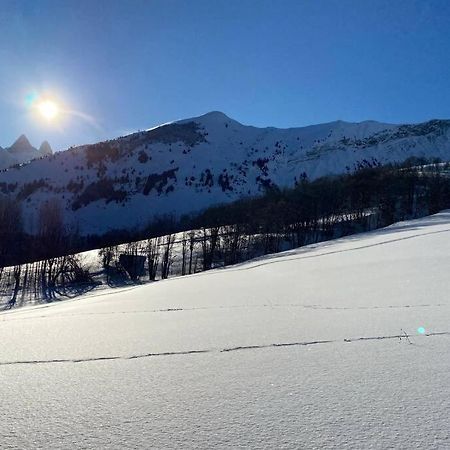 Ferienwohnung Logement 4/6 Personnes A La Montagne Avec Piscine Saint-Sorlin-d'Arves Exterior foto